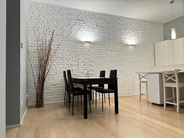Isola Porta Nuova Apartment Milan