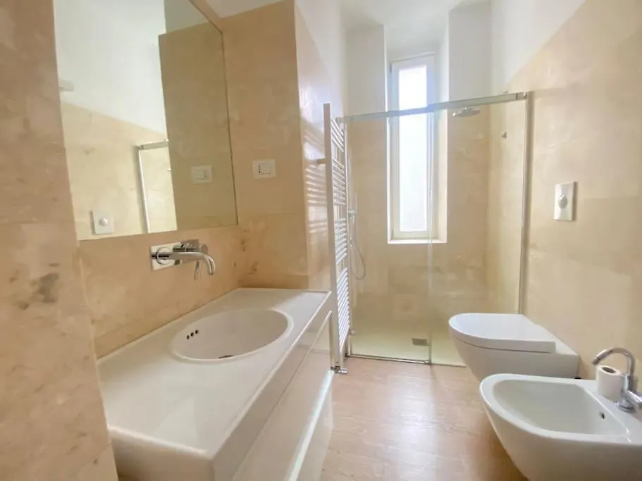Isola Porta Nuova Apartment Milan